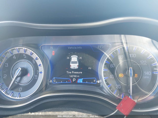 2C3CCAAGXKH590832 Chrysler 300 Touring