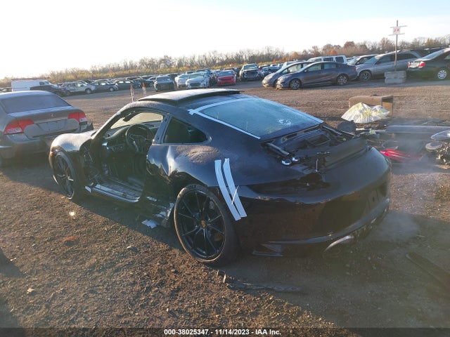 2019 PORSCHE 911 WP0AA2A97KS103062 Photo 2