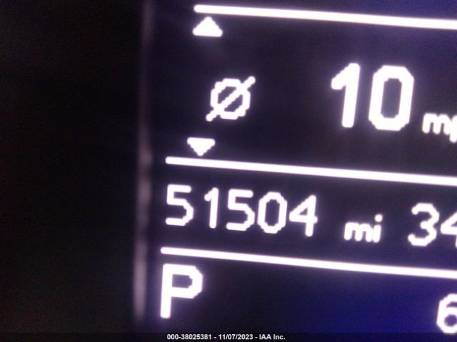 WA1JCCFS6HR011284 Audi Q3 2.0t Premium