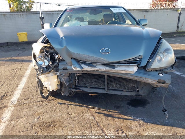 2002 LEXUS ES 300 BASE (A4) VIN: JTHBF30G720071722