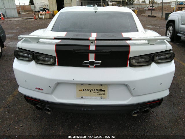 Chevrolet CAMARO 2SS 2019 1G1FH1R70K0124595 Image 16