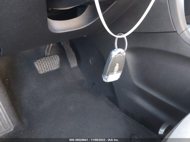 Chevrolet EQUINOX LS 2018 2GNAXHEV2J6330967 Image 11