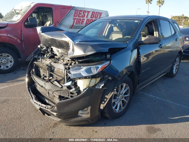 Chevrolet EQUINOX LS 2018 2GNAXHEV2J6330967 Image 2
