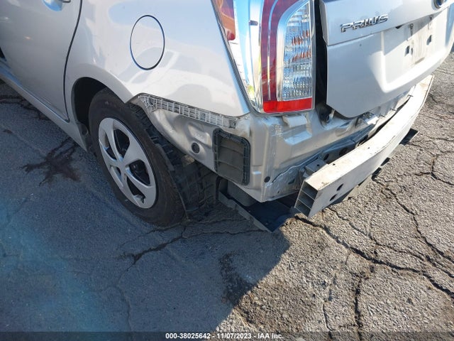 Toyota Prius 2015 JTDKN3DU5F0405692 Image 18
