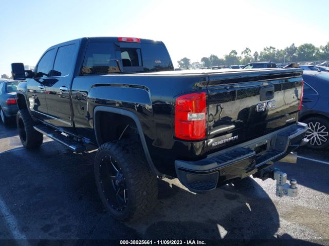 1GT12UEY6JF103376 GMC Sierra 2500hd Denali