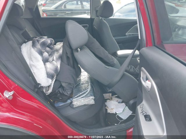 KNDCB3LC4H5069805 KIA NIRO LX