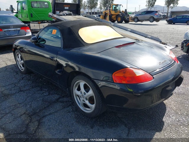 2000 PORSCHE BOXSTER WP0CA2983YU625480 Photo 2