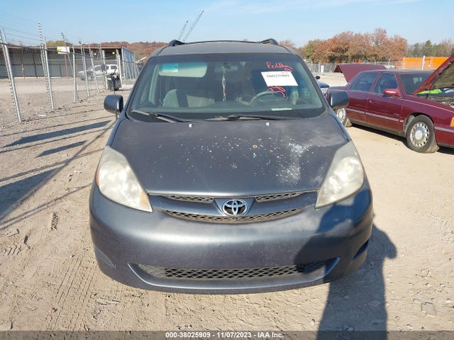 2008 TOYOTA SIENNA XLE VIN: 5TDZK22C38S205227