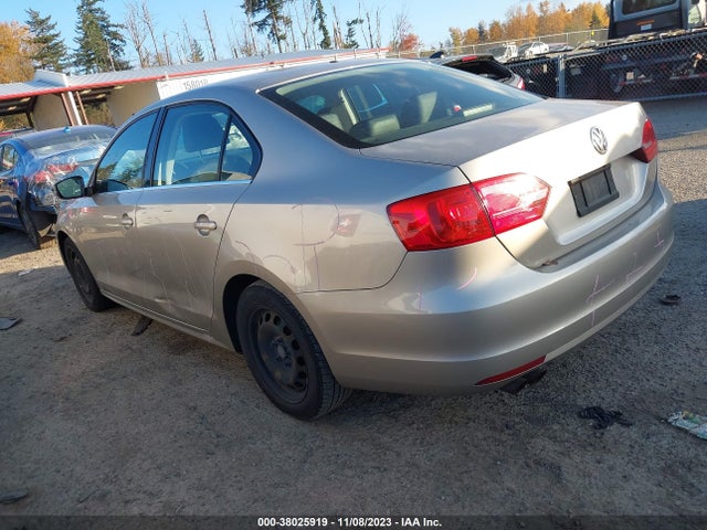2013 VOLKSWAGEN JETTA 2.5L SE VIN: 3VWDP7AJ7DM242636