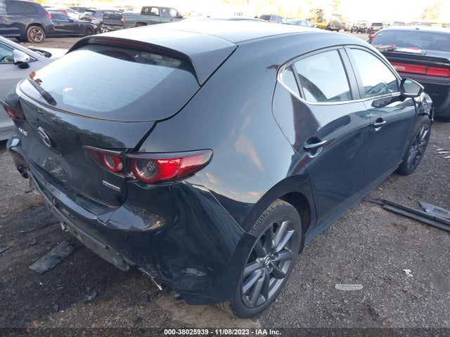 2021 MAZDA MAZDA3 SELECT VIN: JM1BPAKL8M1338361