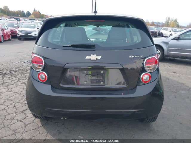 Chevrolet Sonic Ls Manual 2014 1G1JB6SG4E4128908 Image 17