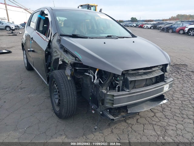 Chevrolet Sonic Ls Manual 2014 1G1JB6SG4E4128908 Image 6