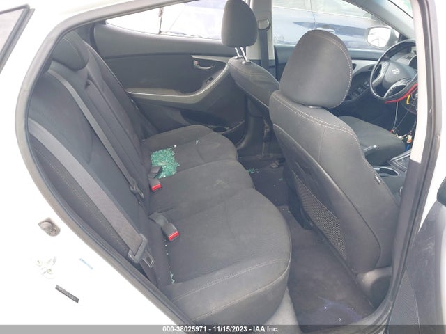 2015 HYUNDAI ELANTRA SE VIN: 5NPDH4AE6FH623632