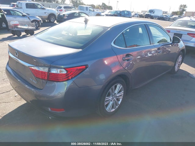 JTHBK1GG3E2142705 Lexus ES 350
