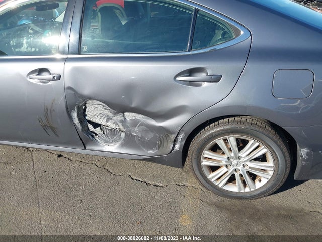 JTHBK1GG3E2142705 Lexus ES 350