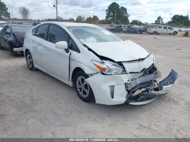 Toyota Prius Two 2015 JTDKN3DU2F1941851 Image 1