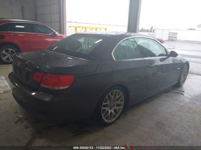 38026133 :رقم المزاد ، WBAWL135X8PX22381 vin ، 2008 Bmw 328i مزاد بيع