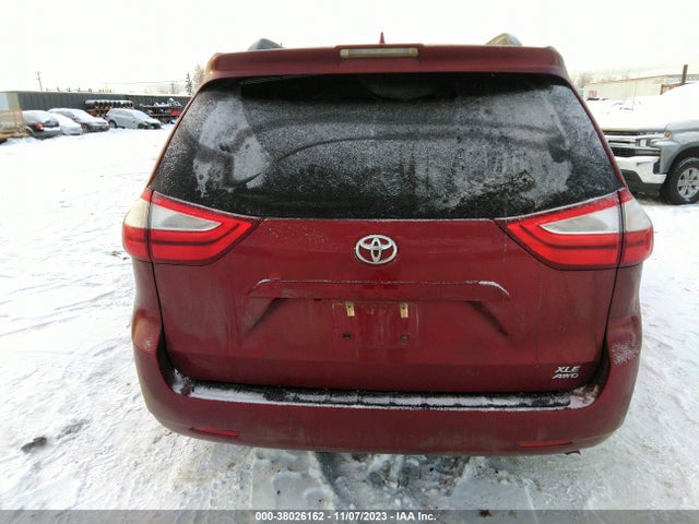 2018 TOYOTA SIENNA XLE 7 PASSENGER VIN: 5TDDZ3DCXJS197433