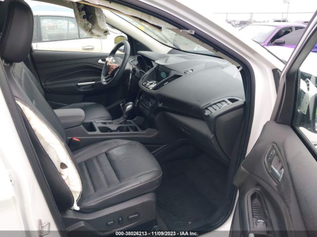 2019 FORD ESCAPE 1FMCU9J96KUC32421 Photo 4