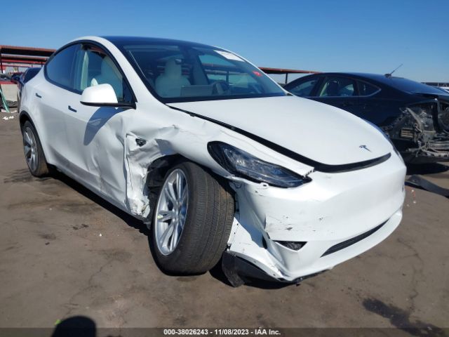 Продаж на аукціоні авто 2023 Tesla Model Y Awd/long Range Dual Motor All-wheel Drive, vin: 7SAYGDEE8PF608311, номер лоту: 38026243