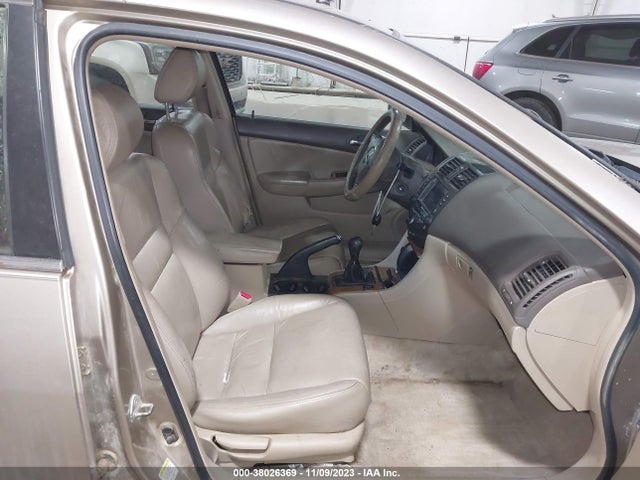 2004 HONDA ACCORD SDN EX VIN: 1HGCM55754A134489