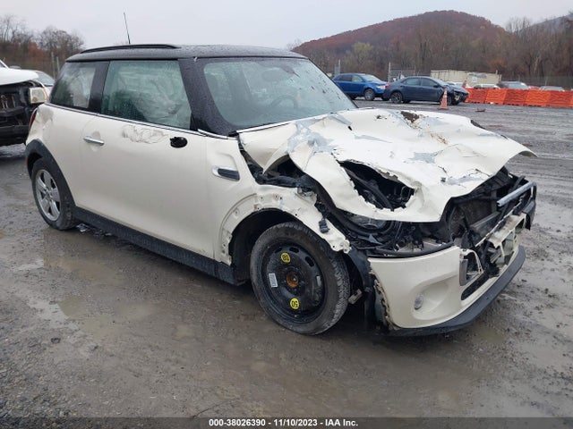 2017 MINI HARDTOP WMWXP5C34H3B15840 Photo 0
