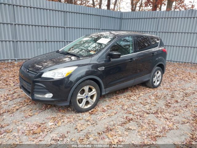 1FMCU0GX7FUA63937 Ford ESCAPE SE