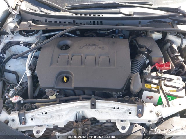 Toyota Corolla Xle 2018 5YFBURHE5JP758263 Image 10