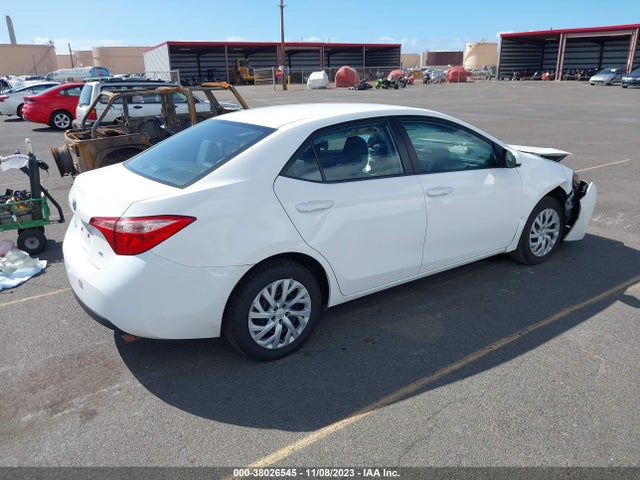 Toyota Corolla Xle 2018 5YFBURHE5JP758263 Image 4