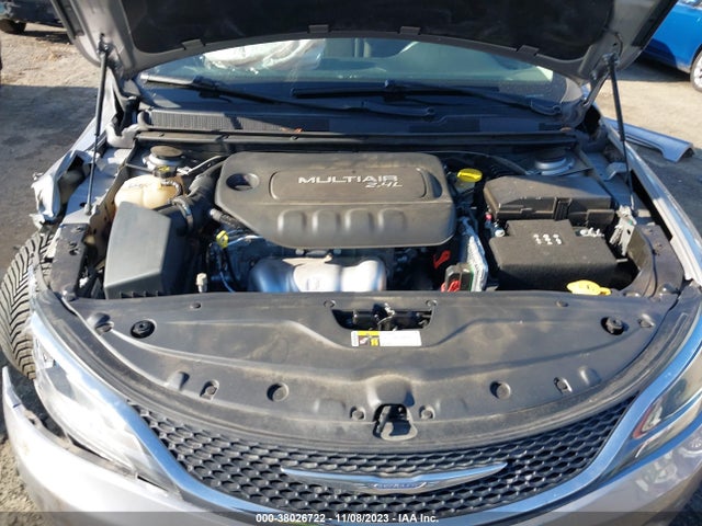 Chrysler 200 Limited 2015 1C3CCCABXFN645082 Image 10