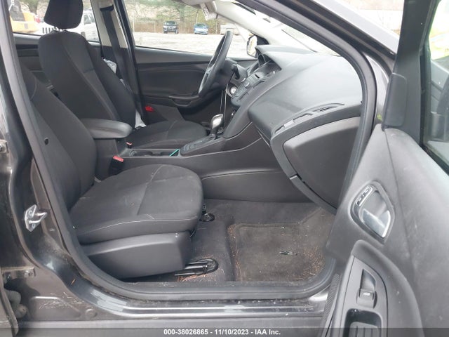 Ford 2016 2016 1FADP3F26GL317853 Image 16