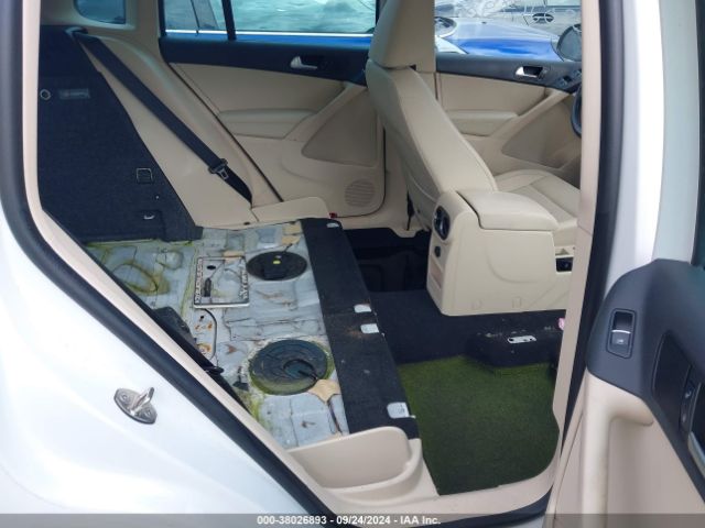 WVGRV7AX1HW505773 Volkswagen Tiguan 2.0t Wolfsburg Edition
