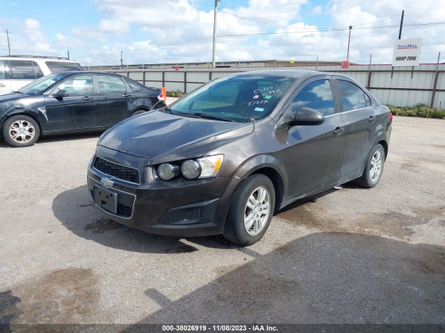 Chevrolet Sonic Lt Auto 2014 1G1JC5SH8E4146330 Image 2