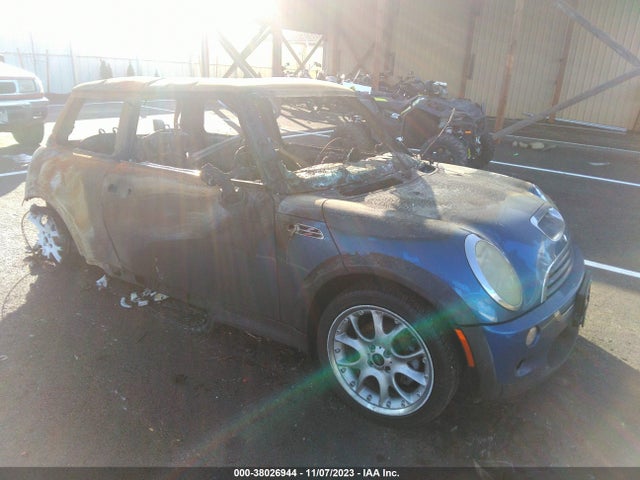 2005 MINI COOPER S WMWRE33505TL12999 Photo 0