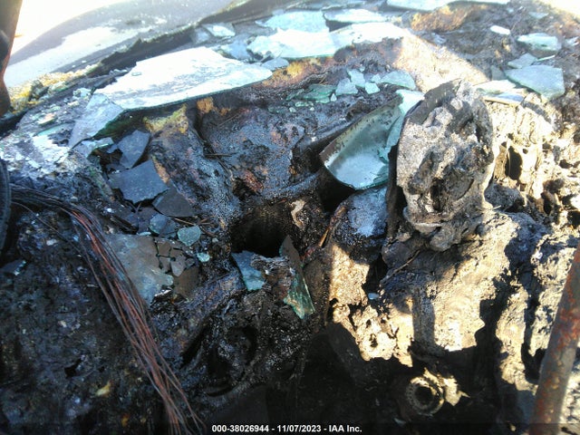 2005 MINI COOPER S WMWRE33505TL12999 Photo 6