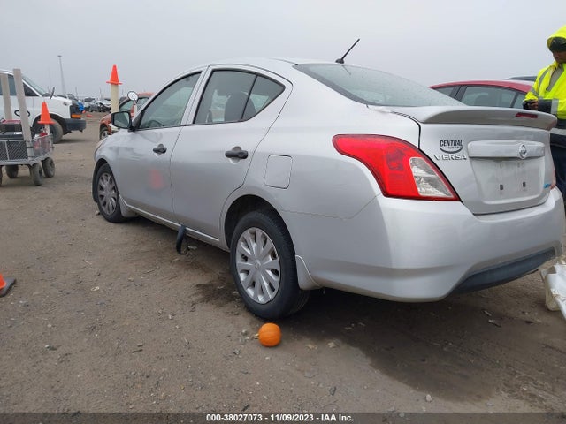 2016 NISSAN VERSA 1.6 S+ VIN: 3N1CN7AP5GL889980