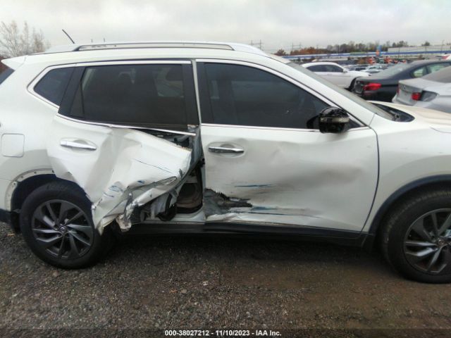 KNMAT2MT6GP667829 Nissan Rogue Sl