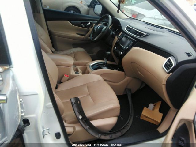 KNMAT2MT6GP667829 Nissan Rogue Sl