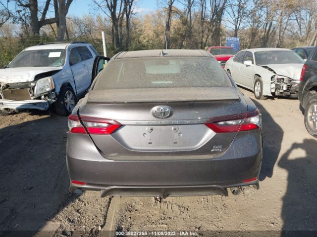 4T1T11BK7NU047472 Toyota Camry Se Awd