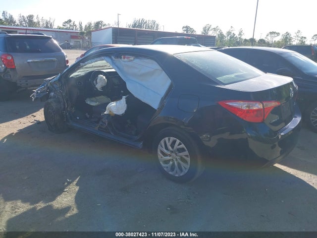 Toyota COROLLA LE 2017 5YFBURHE9HP571506 Image 3