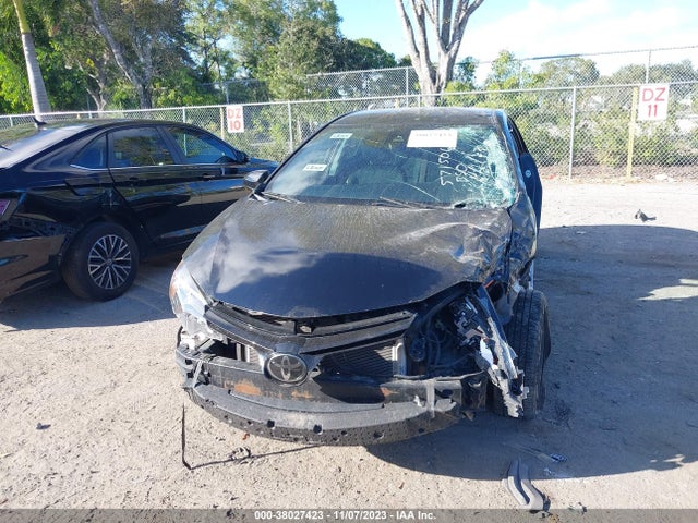 Toyota COROLLA LE 2017 5YFBURHE9HP571506 Image 6