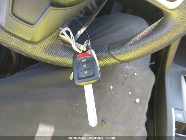 2016 HONDA CIVIC LX VIN: 2HGFC2F57GH555888