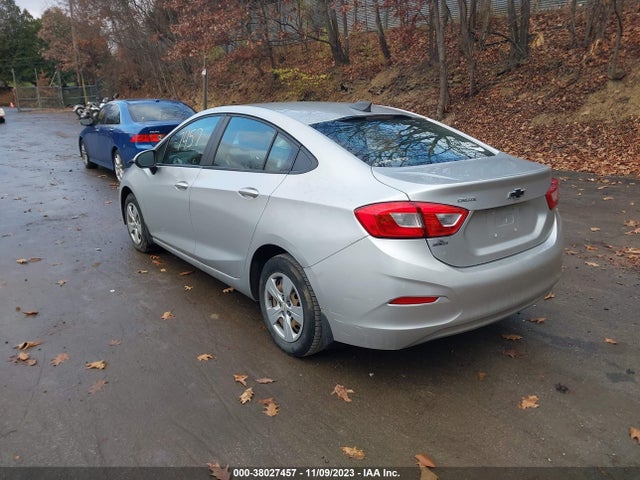 Chevrolet Cruze Ls Auto 2018 1G1BC5SM7J7215924 Image 3