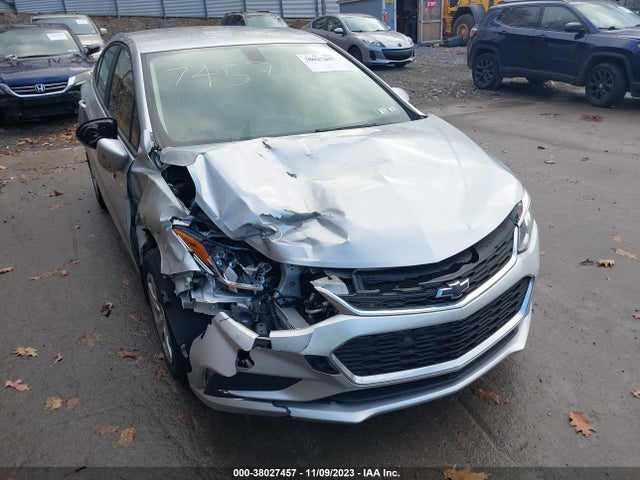 Chevrolet Cruze Ls Auto 2018 1G1BC5SM7J7215924 Image 6