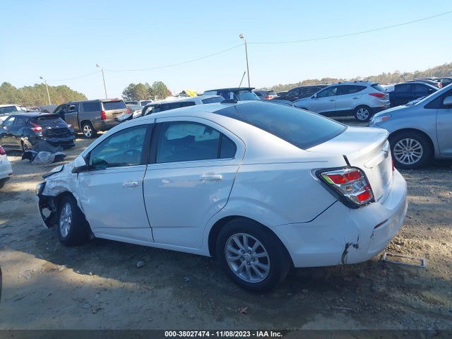 Chevrolet Sonic Lt Auto 2019 1G1JD5SB0K4128084 Image 14