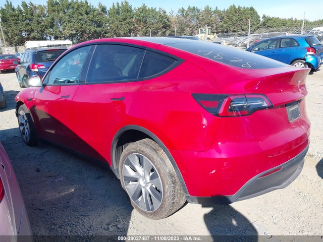 2022 TESLA MODEL Y 7SAYGDEE8NF357738 Photo 2