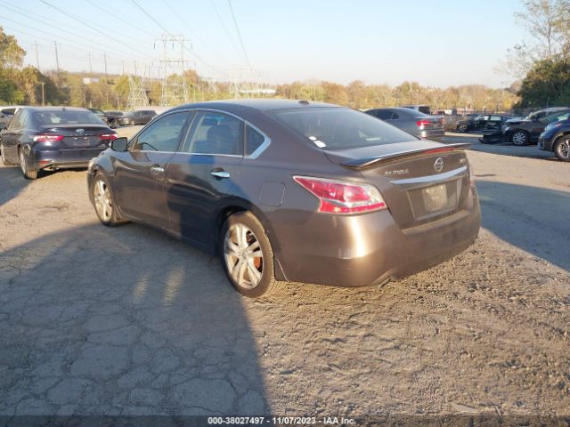 1N4BL3AP4EC267702 Nissan Altima 3.5 Sl