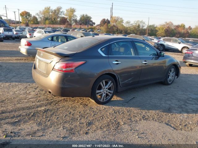 1N4BL3AP4EC267702 Nissan Altima 3.5 Sl