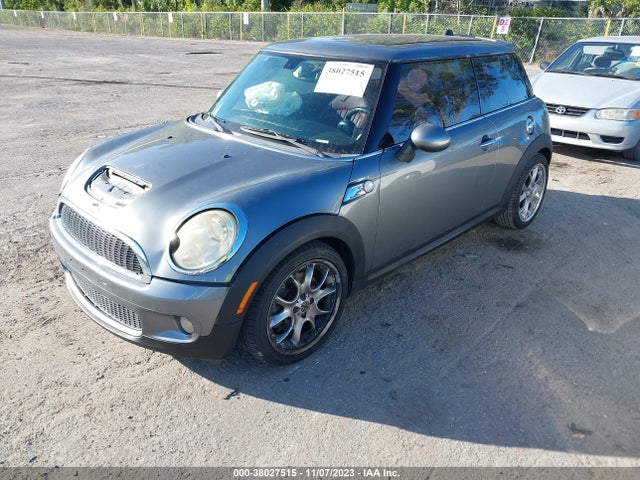 2008 MINI COOPER HARDTOP WMWMF73528TV36276 Photo 1