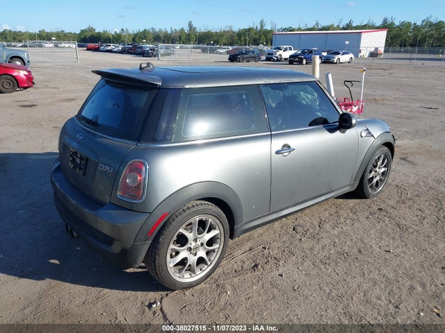 2008 MINI COOPER HARDTOP WMWMF73528TV36276 Photo 3